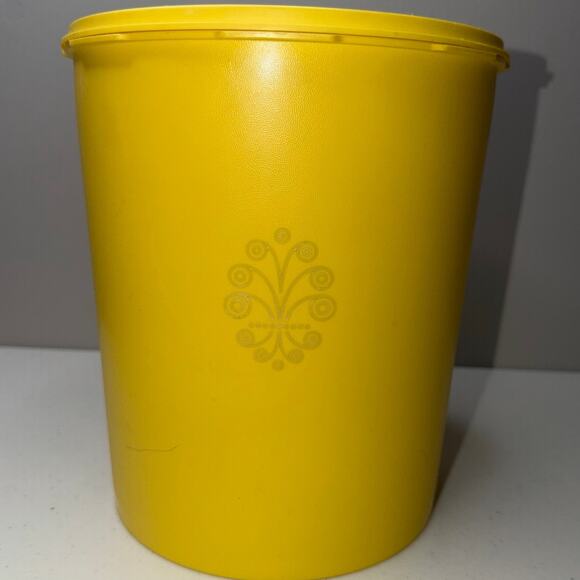 Vintage Tupperware Servalier Harvest Gold Large Canister Starburst Design 1339-5 - Picture 1 of 7